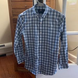 Vineyard Vines Performance Button Down